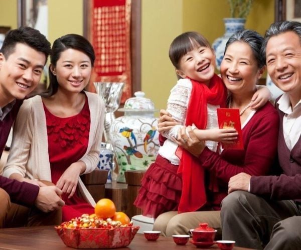 Chọn quà Tết cho người thân cần dựa vào sở thích, nhu cầu và kỷ niệm chung